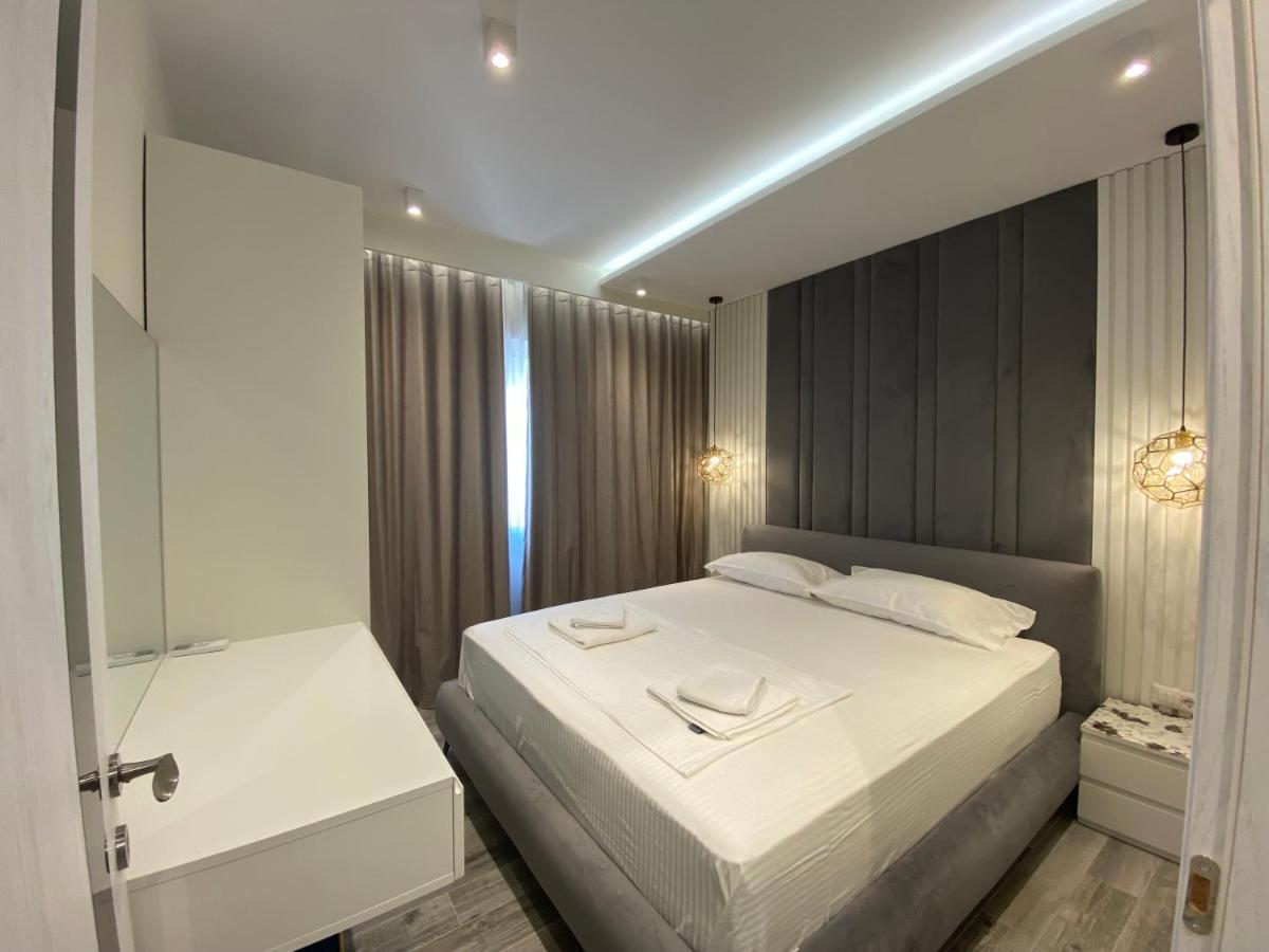 Luxury Seaview Vlora Flat Free Parking Apartment Ngoại thất bức ảnh